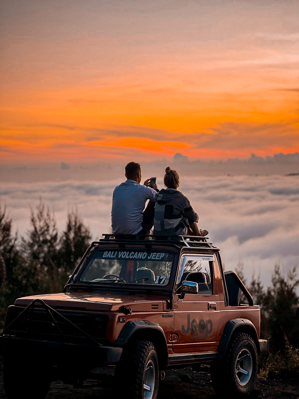 Batur Sunrise Treking or Jeep Sunrise Tour ( Package 1 )